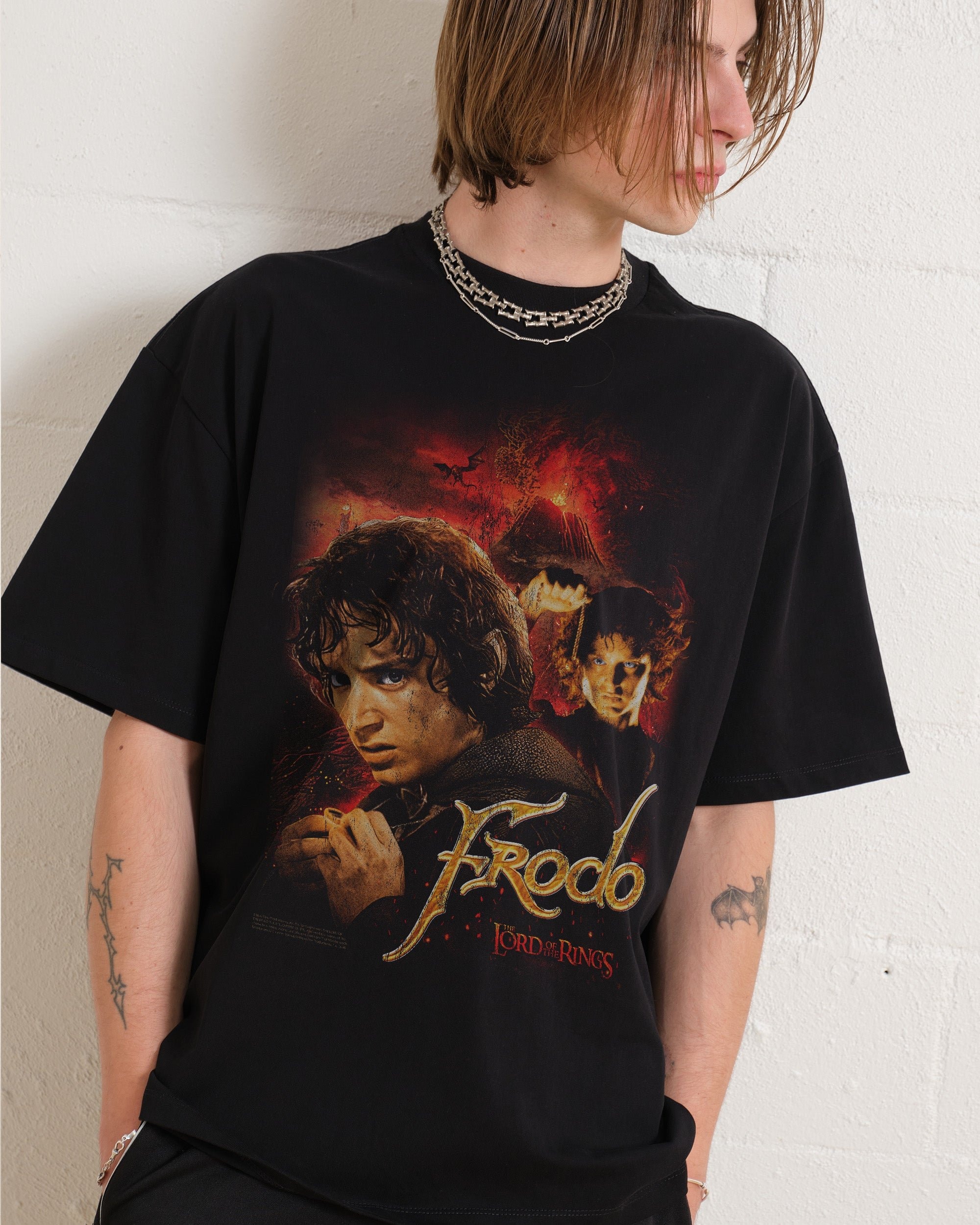 Vintage Frodo Oversized T-Shirt Lord of the Rings Graphic Tee Unisex