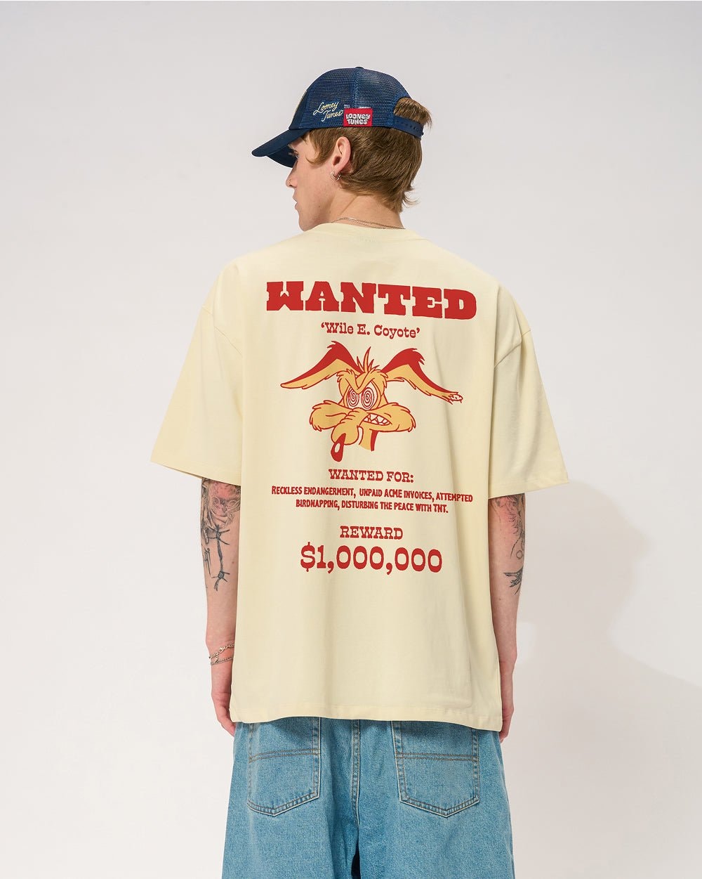 Wile E Coyote Oversized Graphic T-Shirt - Looney Tunes Unisex 100% Combed Cotton Tee